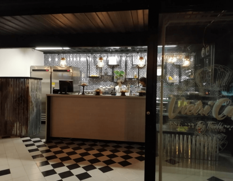 Contenedor restaurante